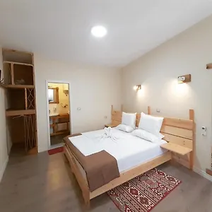 At Pikotiko's - For Rent Guest house