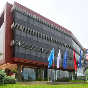 Western Premier Ark **** Tirana